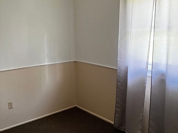 4th image of 305 Oakleigh Dr