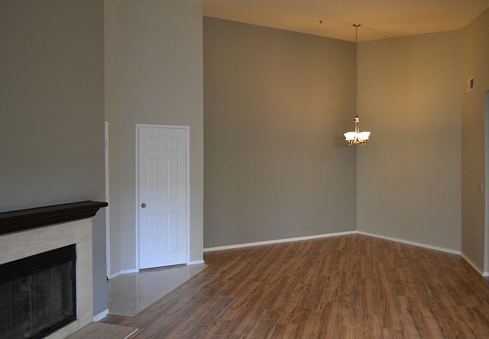 1st image of 653 Oak Run Trl Unit 310