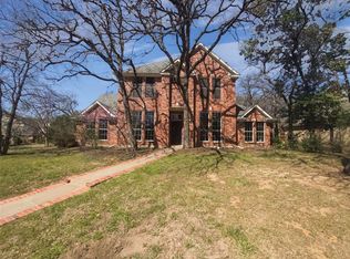 29 Oak Forrest Cir, Denton, TX 76210