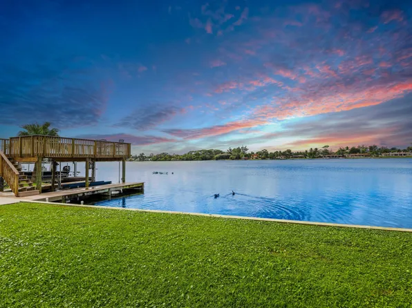 2097 Circle Place Drive, Lake Worth, FL 33462