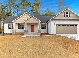 2110 Chelesa Ln, Newton, NC 28658