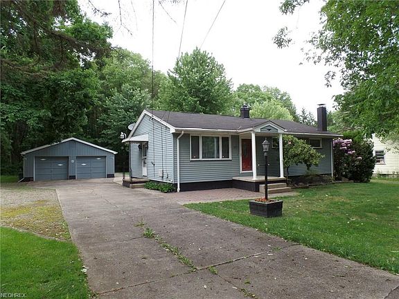 2nd image of 3573 Valacamp Ave SE