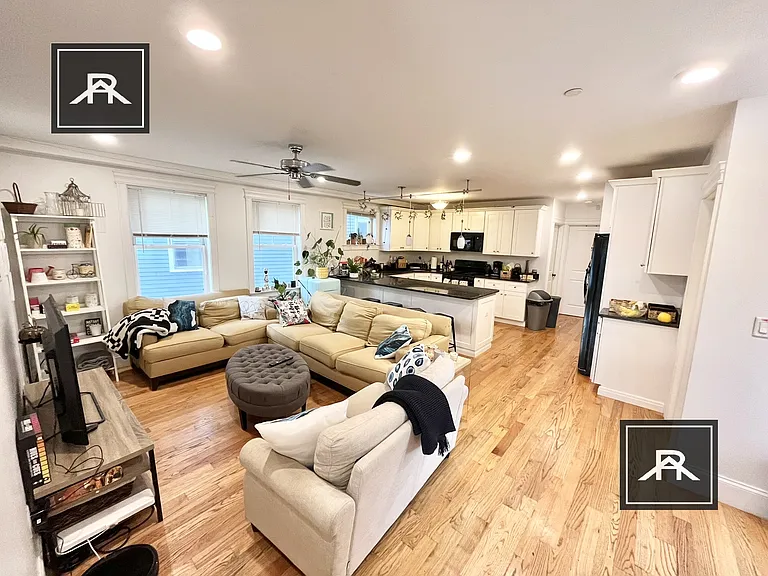 8 Fern St — Photo 12