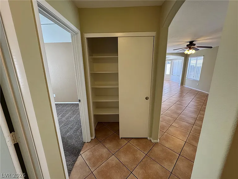 4951 Lunetto Ave — Photo 22