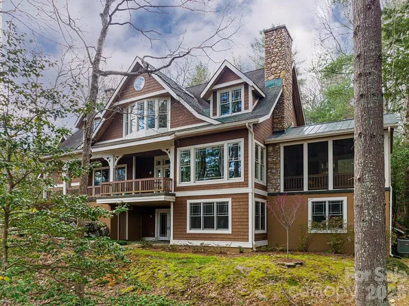 343 Racquet Club Rd, Asheville, NC 28803