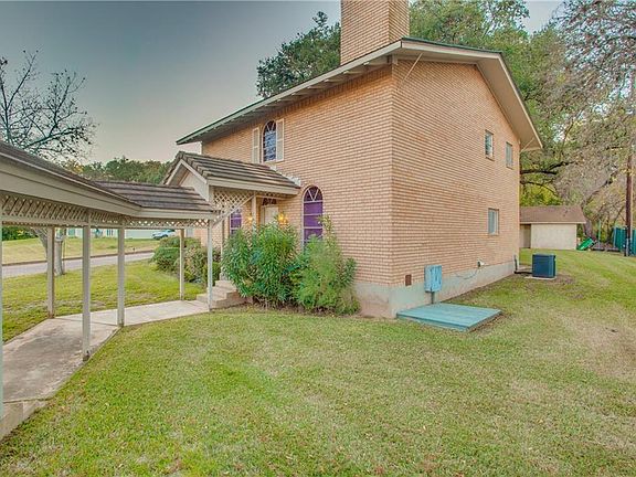 3rd image of 3007 Westlake Dr
