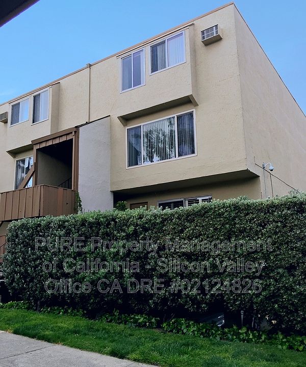 1st image of 340 Auburn Way APT 2
