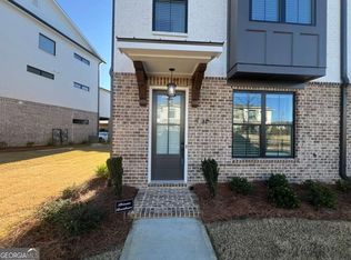 617 Millcroft Blvd, Buford, GA 30518