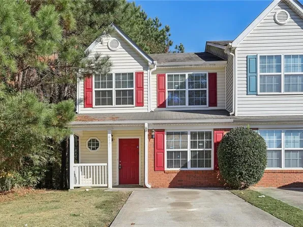 6101 Hickory Lane Dr, Union City, GA 30291