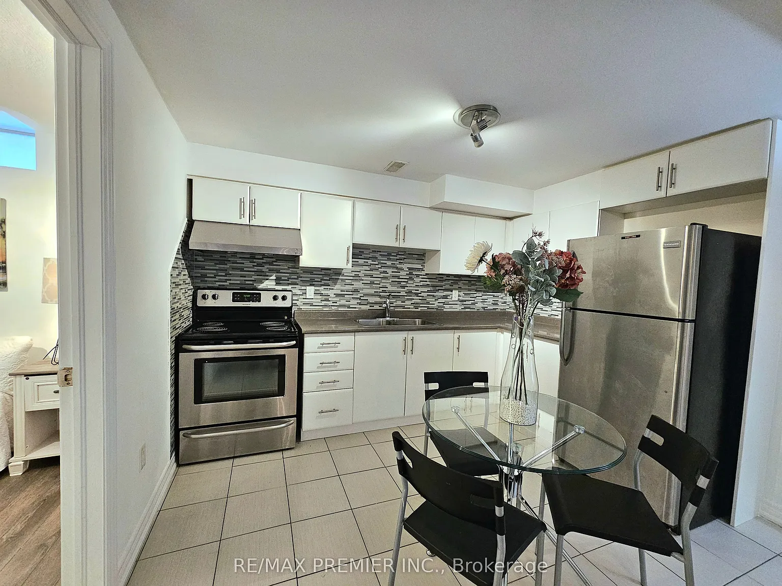 1 bed, $1,680 — Photo 3