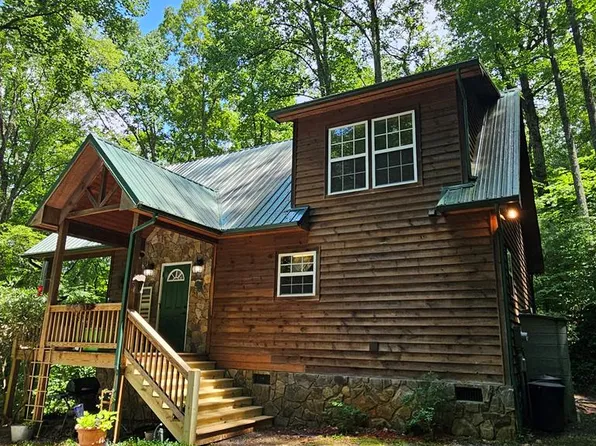 1864 Bettys Creek Rd, Sylva, NC 28779