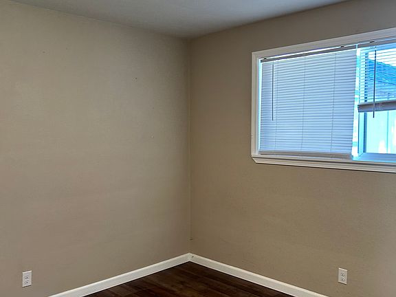 5th image of 817-899 25th St SE #879