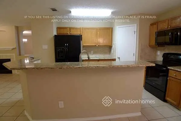 2040 Cardinal Ln — Photo 4