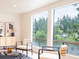 19528 Echo Lake Pl N APT B401, Shoreline, WA