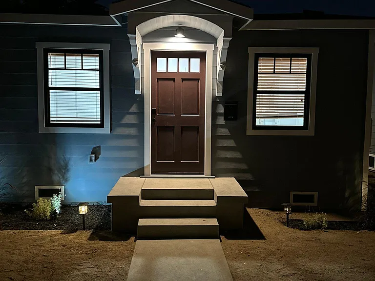 Night view entry