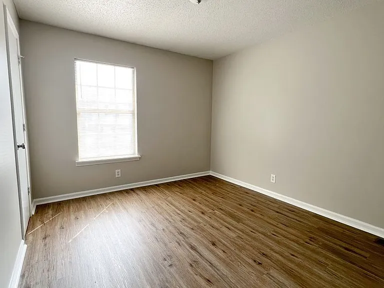 115 Ballygar St — Photo 18