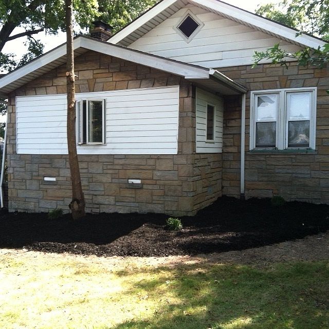 1st image of 807 E Midlothian Blvd