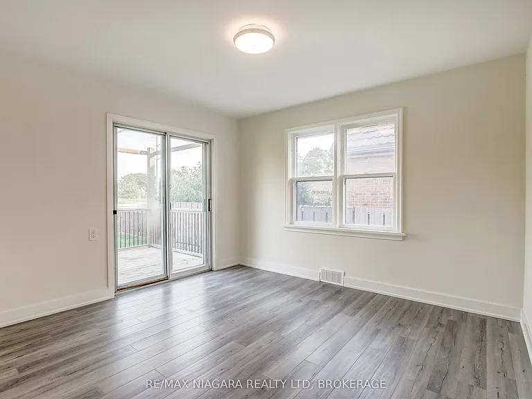 6801 Dunn St #MAIN LEVEL — Photo 10