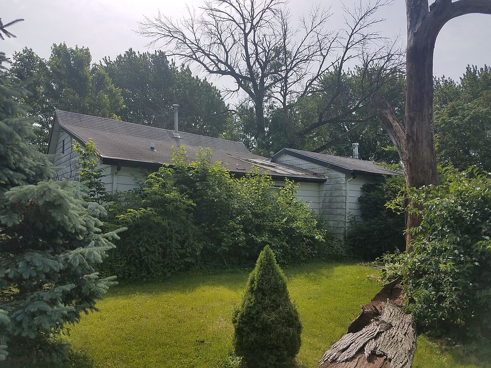 2nd image of 612 North St