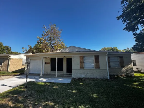 4818 Bedford Dr, Mesquite, TX 75150