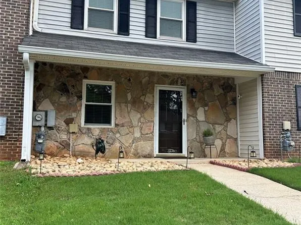 1453 Springleaf Cir SE, Smyrna, GA 30080