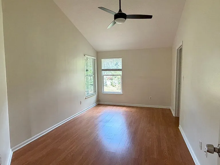 7386 Spring Villas Cir — Photo 13