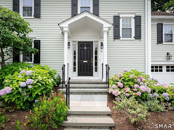 2nd image of 123 Richmond Hill Road #4