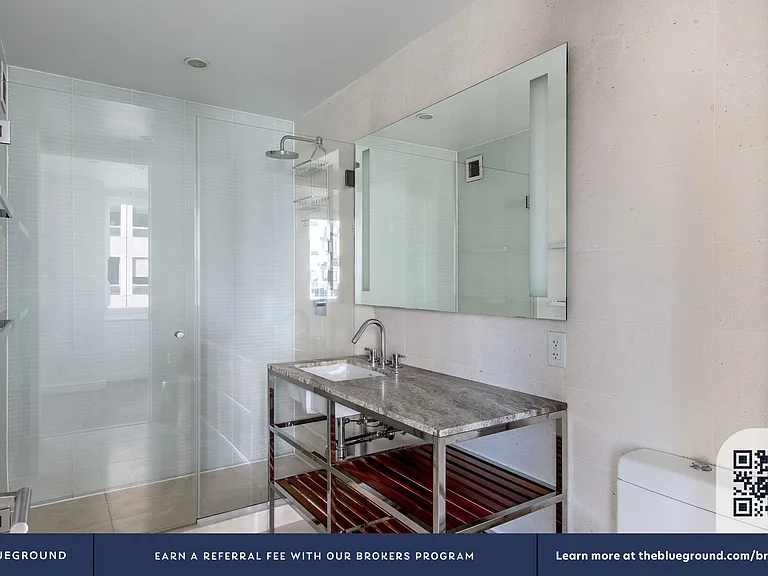 70 W 45th St #41A — Photo 14