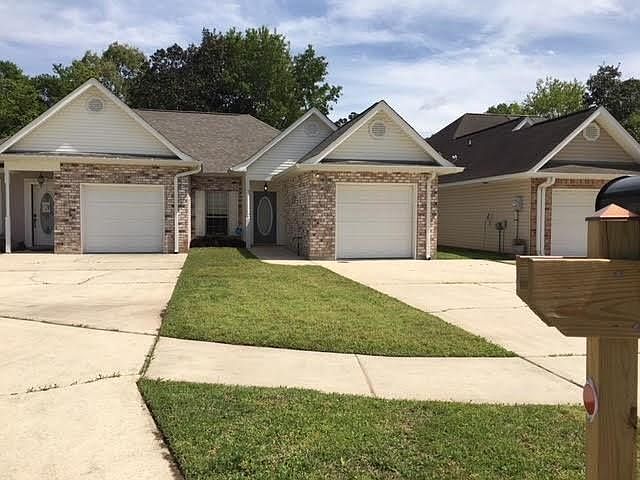 1st image of 158 Emerald Pines Ct