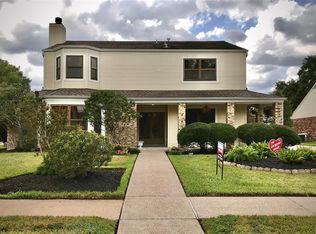 14906 Hollydale Dr, Houston, TX 77062