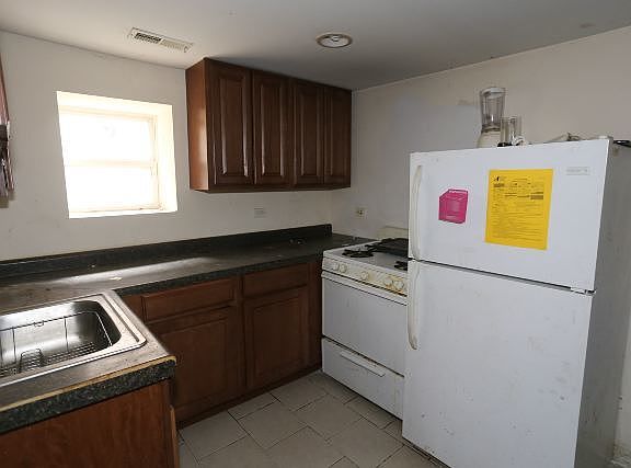 3rd image of 1938 N Drake Ave #G