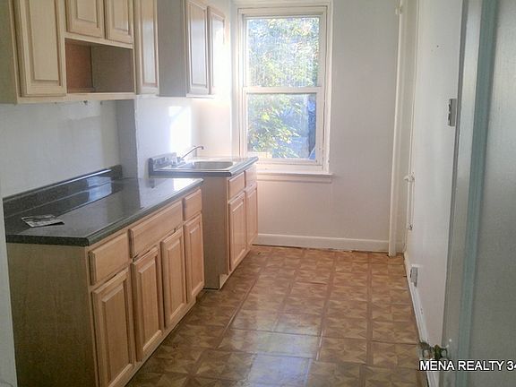 3rd image of 55 Sheridan Ave APT A44