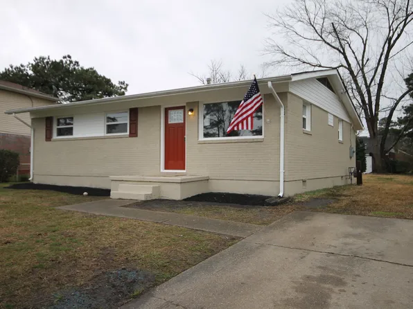 905 Darren Dr, Portsmouth, VA 23701
