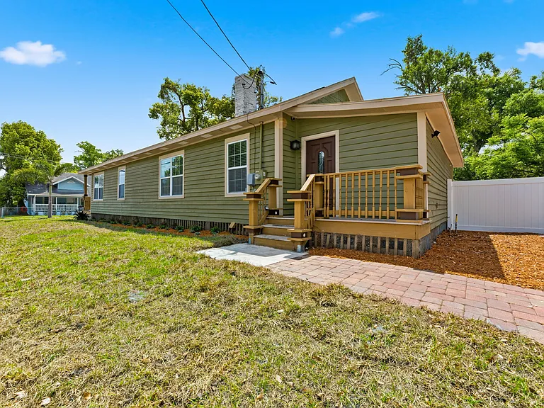 3314 N Jefferson St — Photo 4