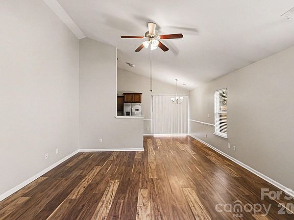 5th image of 3621 Ernie Dr