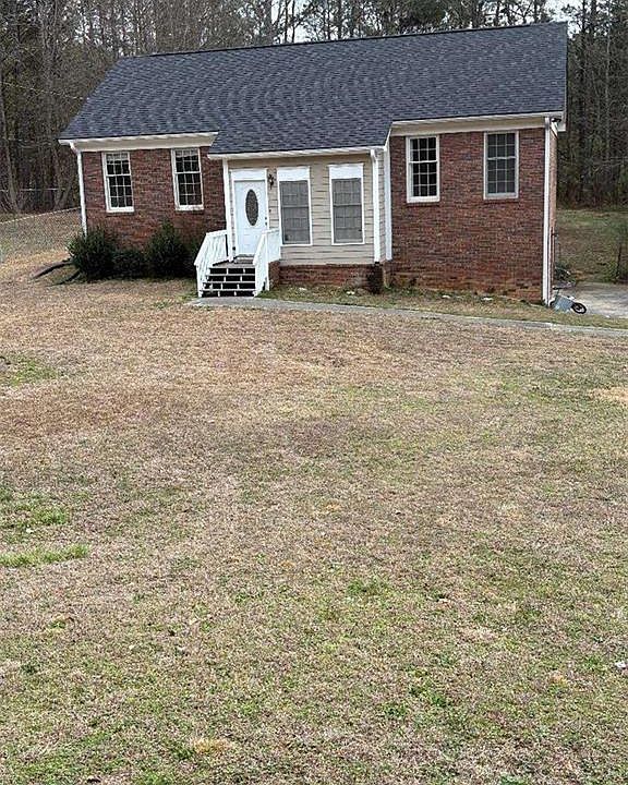 1st image of 990 Walker Place Dr