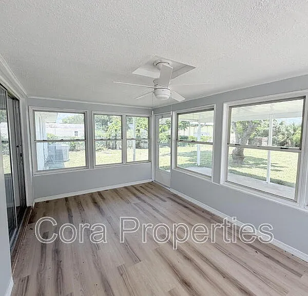 825 Avenue Y NW — Photo 14