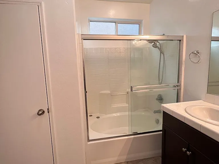 1798 Capistrano Ave — Photo 10
