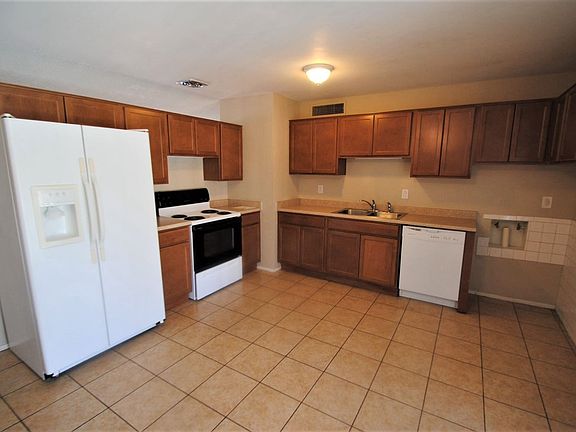 3rd image of 3424 W Mandalay Ln