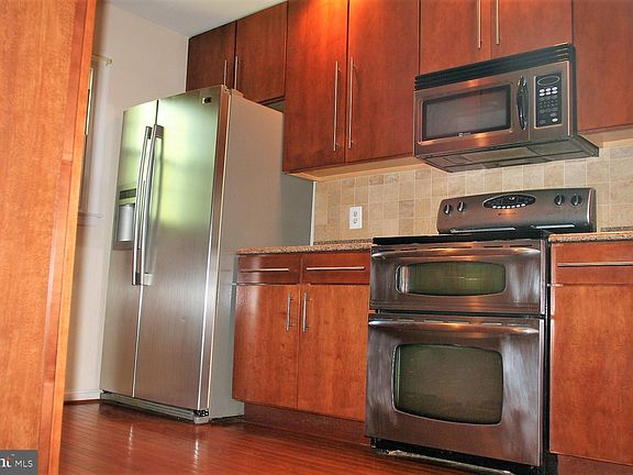 4th image of 4513 Pinecrest Heights Dr