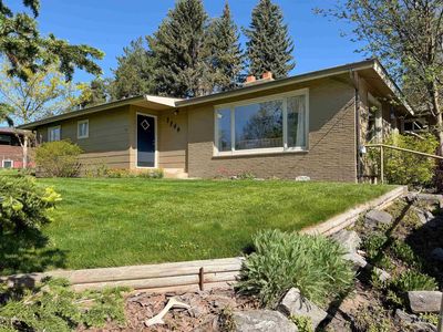 1740 Daves Ave, Moscow, ID, 83843