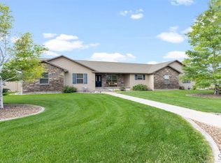 11185 N Crooked Tree Ln, Idaho Falls, ID 83401