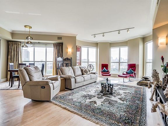 2nd image of 3401 Lee Pkwy APT 1206