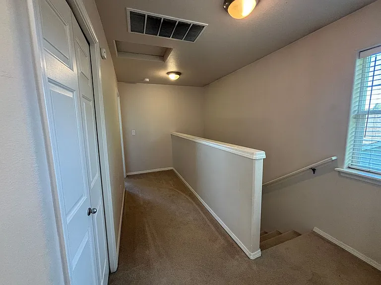 4115 Geranium Loop NE — Photo 13