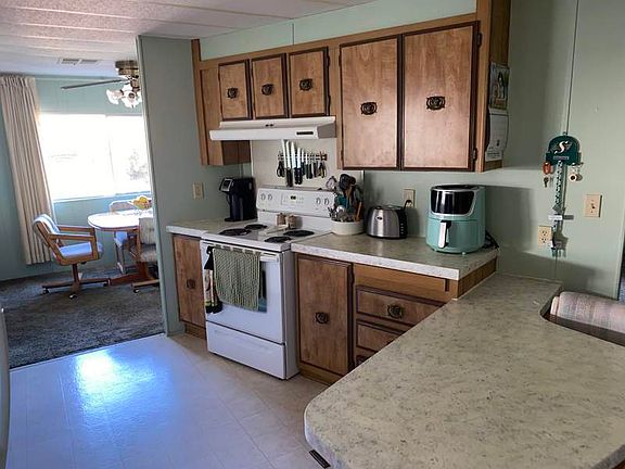 3rd image of 305 S Val Vista Dr Lot 424