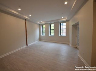 471 Harrison Ave #5R, Boston, MA 02118