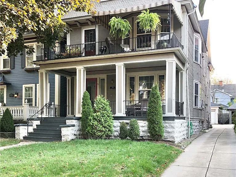 711 Lafayette Ave #LOWER — Photo 1