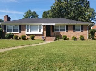 900 Arizona Ct, Richmond, VA 23224