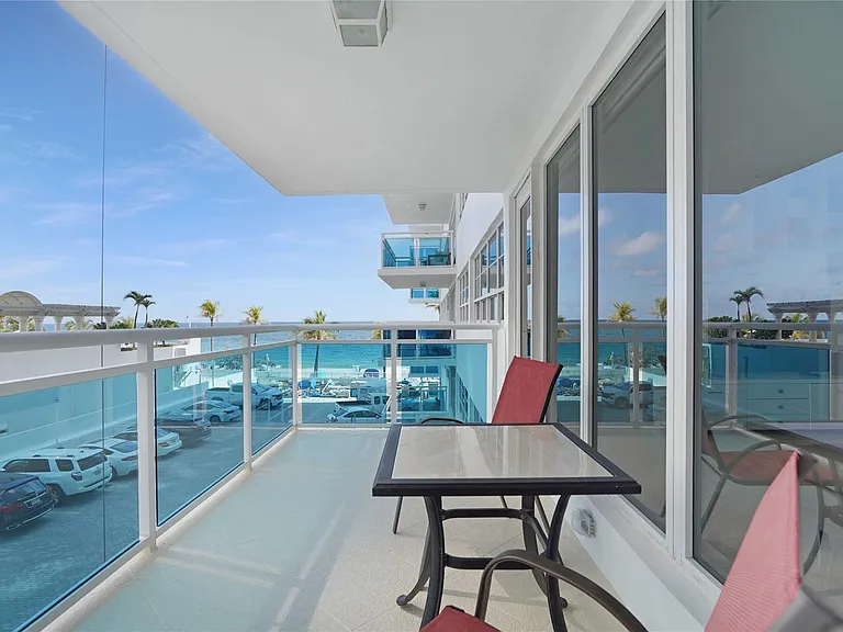 3430 Galt Ocean Dr #304 — Photo 14