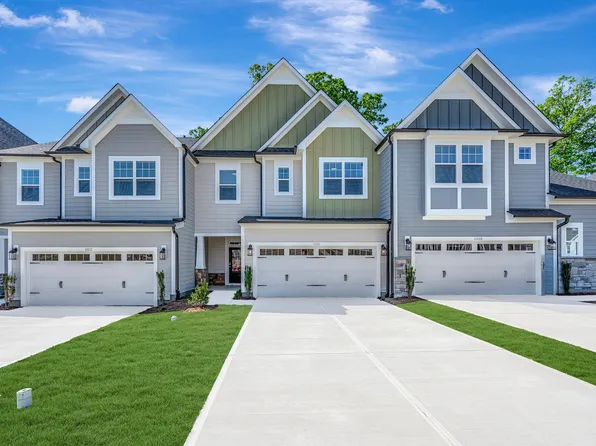 2470 Englemann Dr #374, New Hill, NC 27562